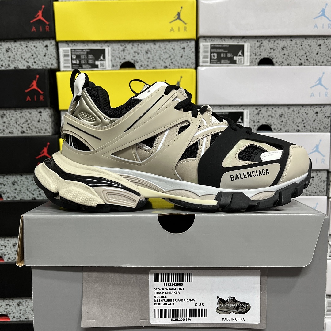 Balenciaga BLCG Track 3.0