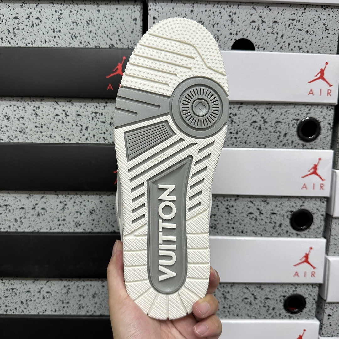 Louis Vuitton Skate Sneaker SK8 - Image 6