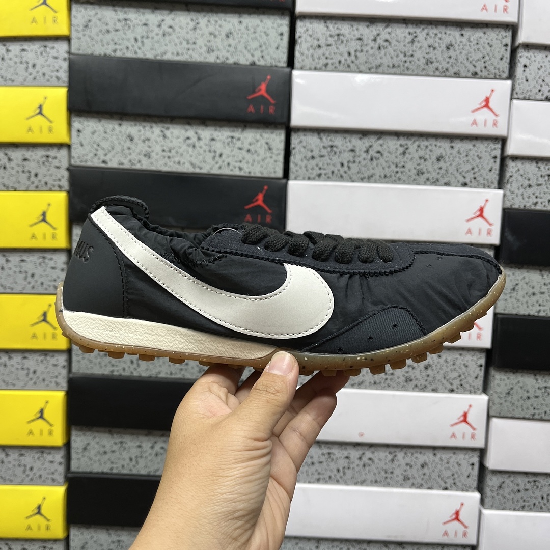 Nike Moon Shoe SP Jacquemus Off Noir - Image 10