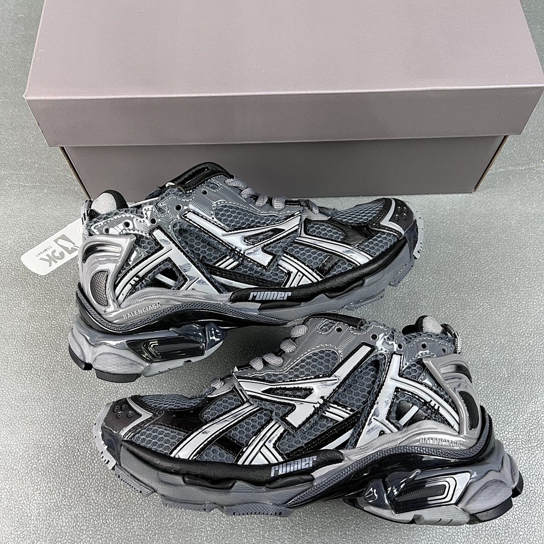 Balenciaga Runner - Image 65