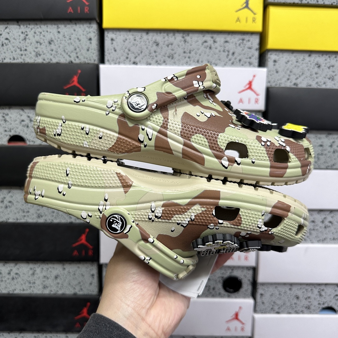 Crocs Classic Clog XLARGE Desert Camo Collab - Image 11