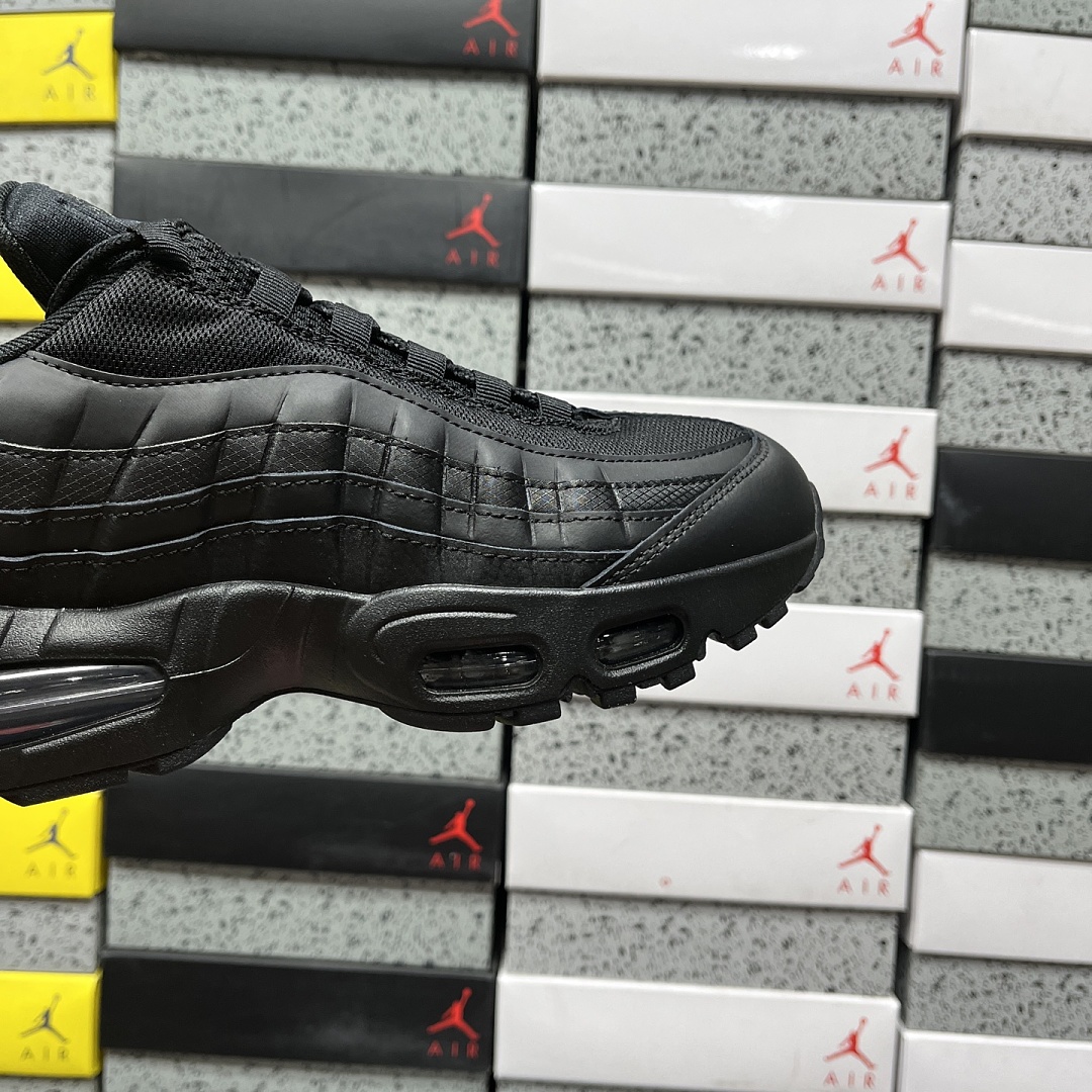 Nike Air Max 95 OG Big Bubble Black Anthracite - Image 2