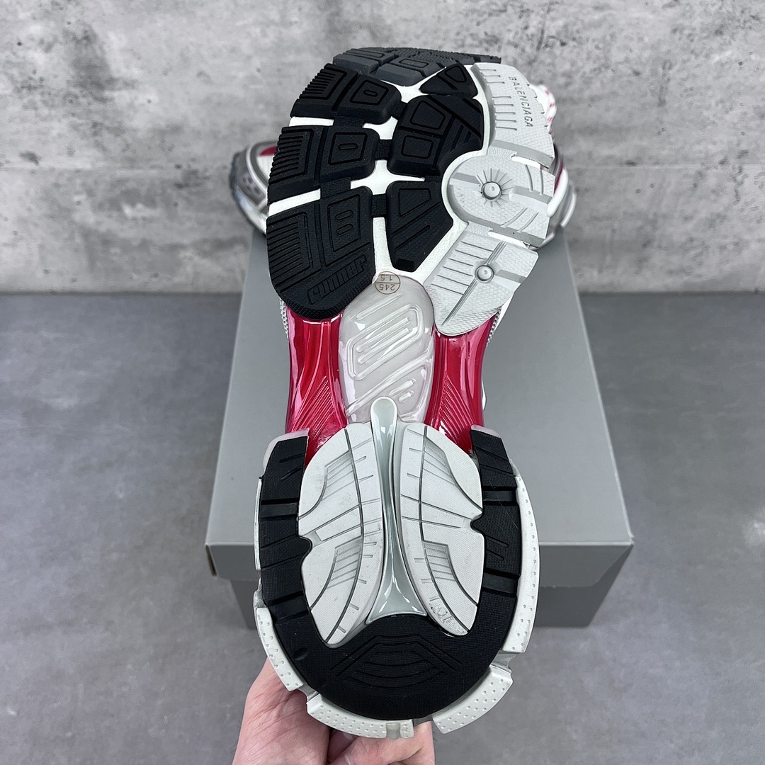 Balenciaga Runner 2.0 - Image 11