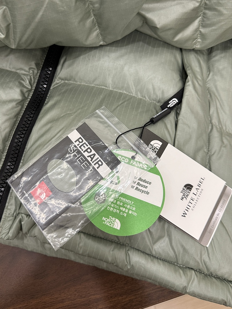 Chanel The North Face White Label Novelty Nuptse Down Jacket (Asia Sizing) - Image 21