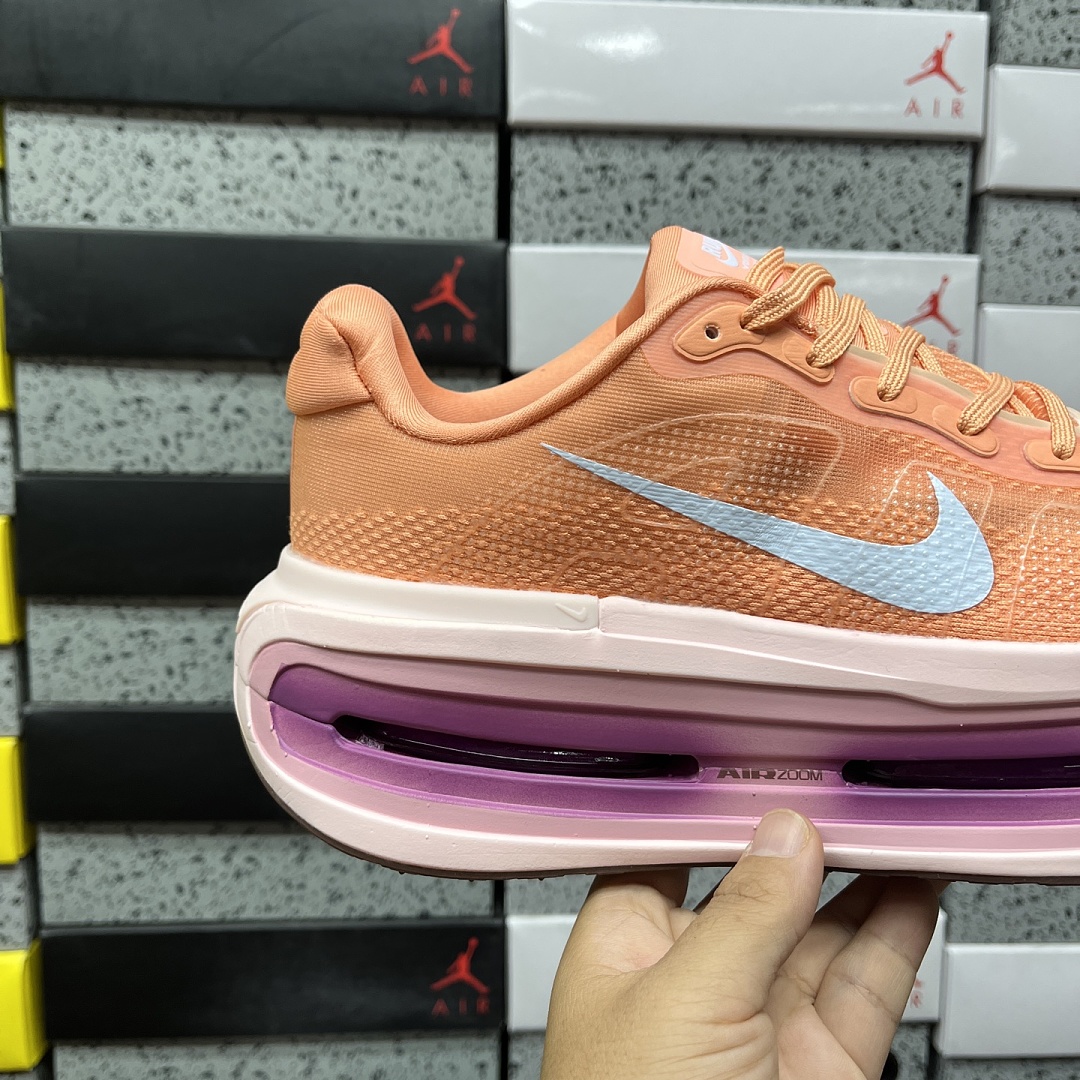 Nike Vomero Premium Tangerine Tint Pink Foam Tattoo - Image 4