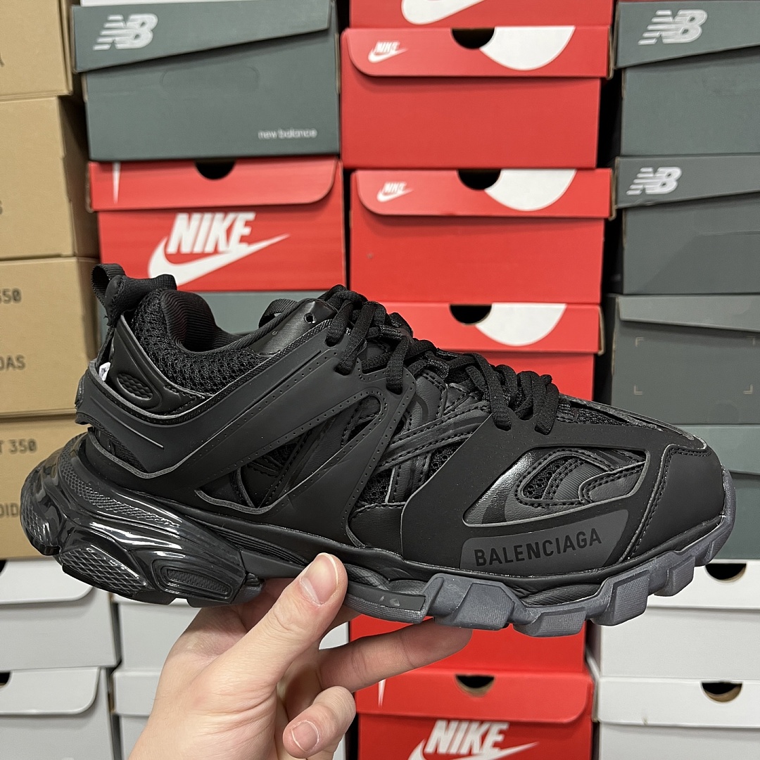 Balenciaga BLCG Track - Image 2