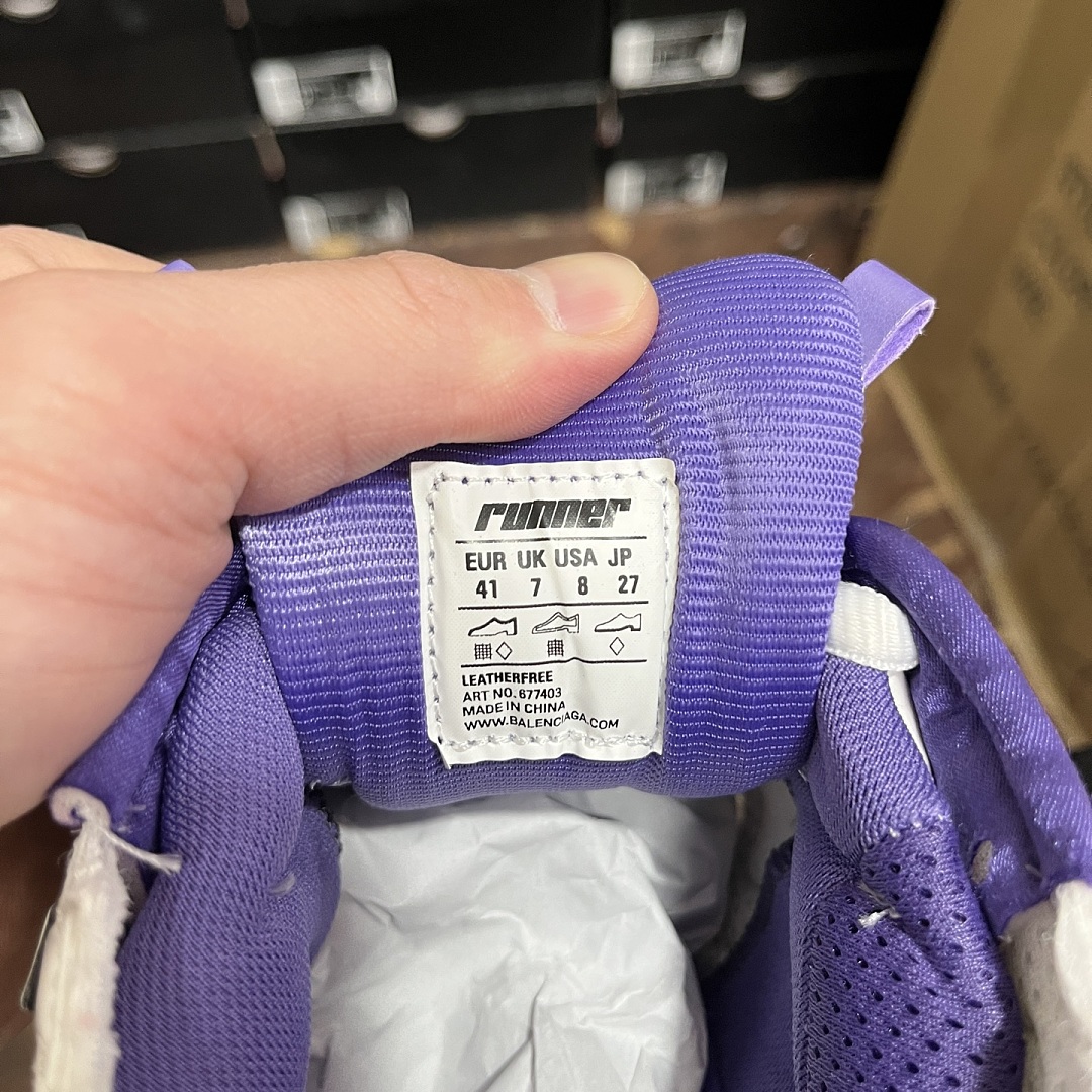 Balenciaga BLCG Runner 7.0 - Image 4