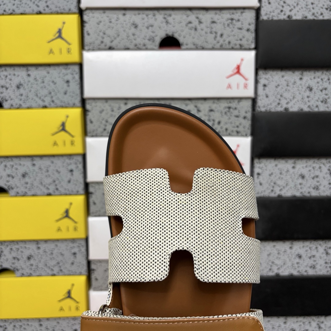 Hermes Chypre Sandal Grey Coffee / Canvas - Image 3