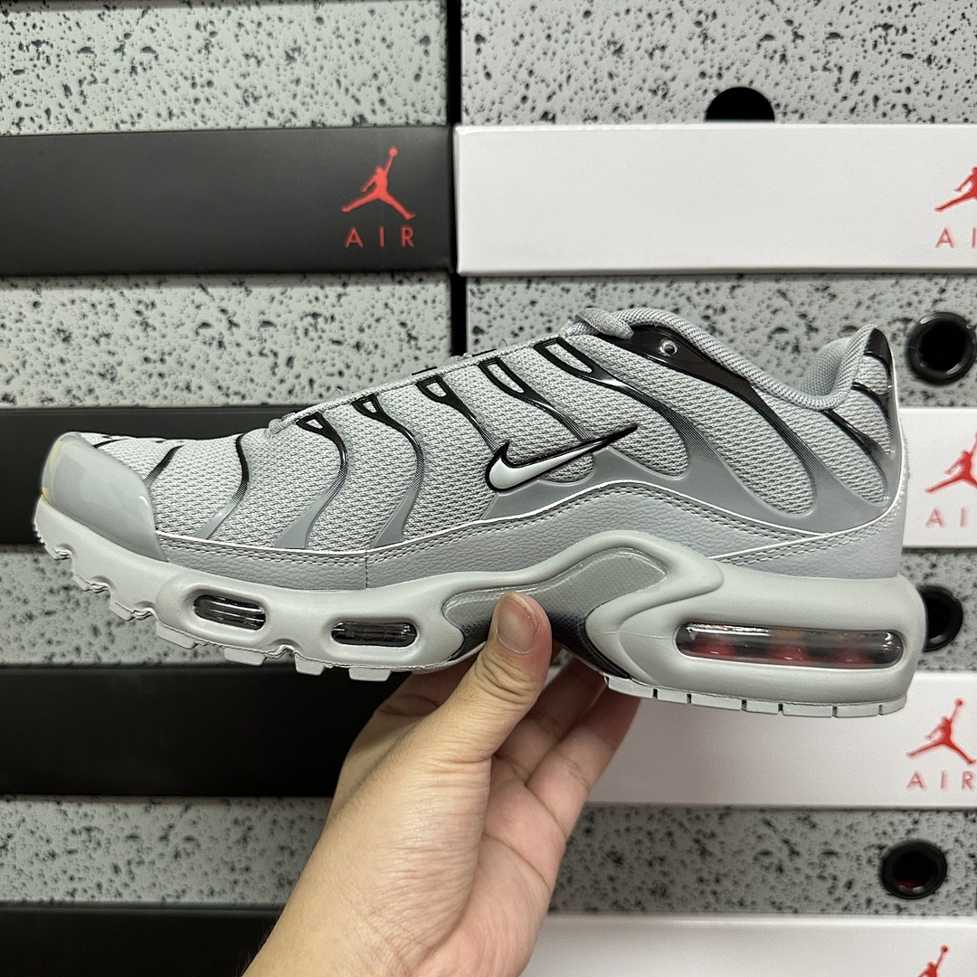 Nike Air Max Plus Wolf (Grey) - Image 5