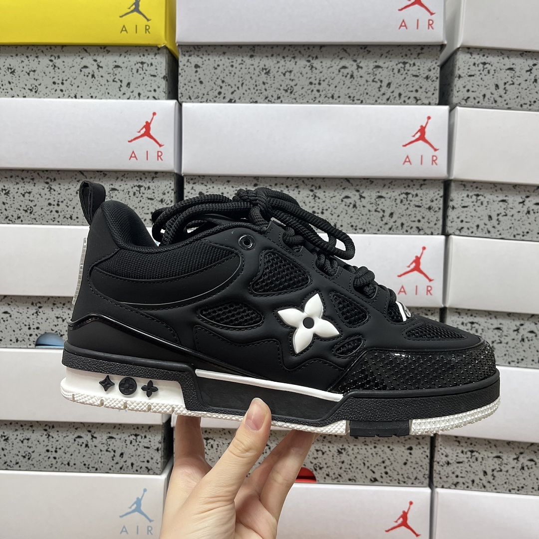 Louis Vuitton Skate Sneaker V3-3 - Image 3