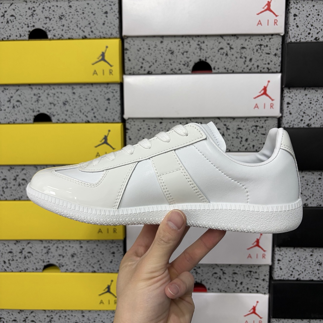 On Running Maison Margiela Replica - Image 10