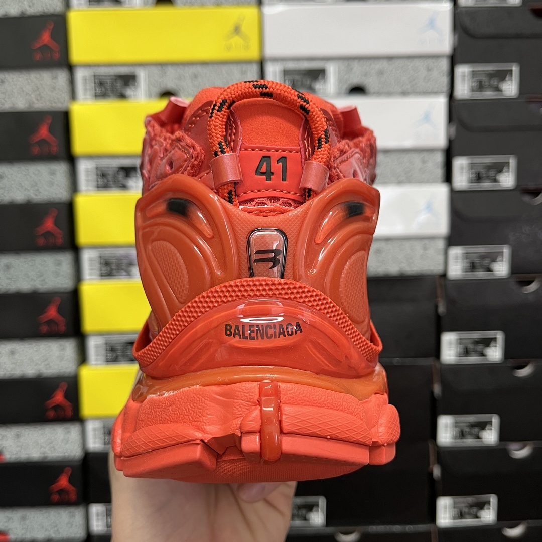 Balenciaga BLCG Runner 7.0 - Image 9
