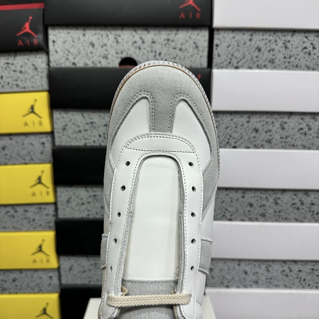 On Running Maison Margiela Replica German Army Trainer Dirty Wash H8339 White Grey (GAT Dark Suede) - Image 8
