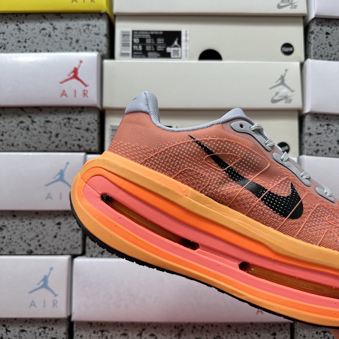 Nike Vomero Premium HQ2050-769 - Image 6