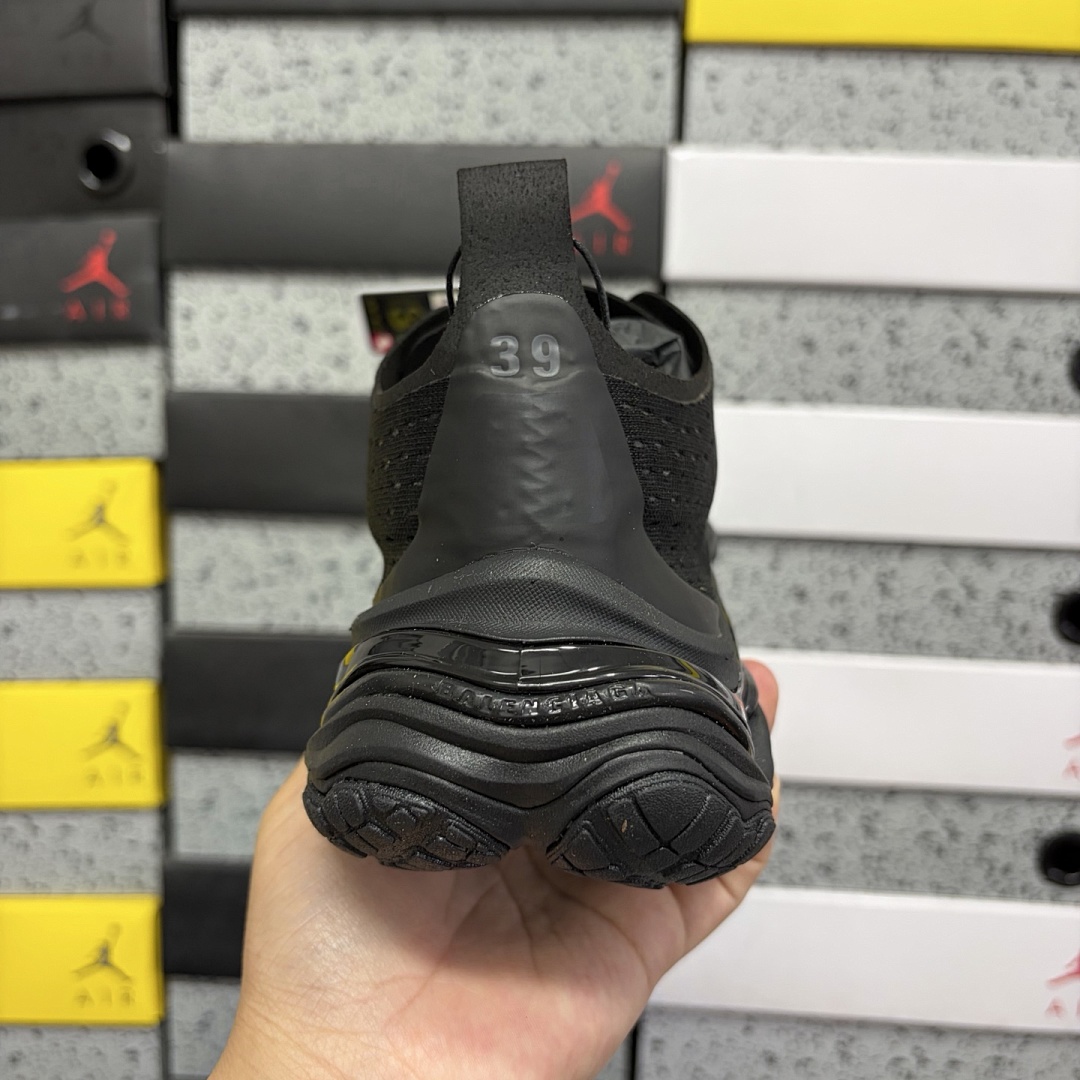 Balenciaga Anatomic Runner 5845 Gloss Black 20.0 - Image 3