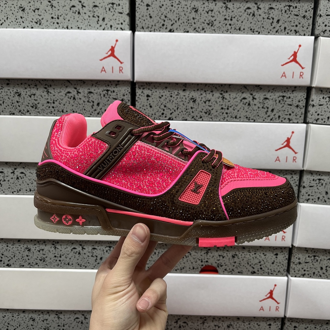 Louis Vuitton Trainer - Image 8