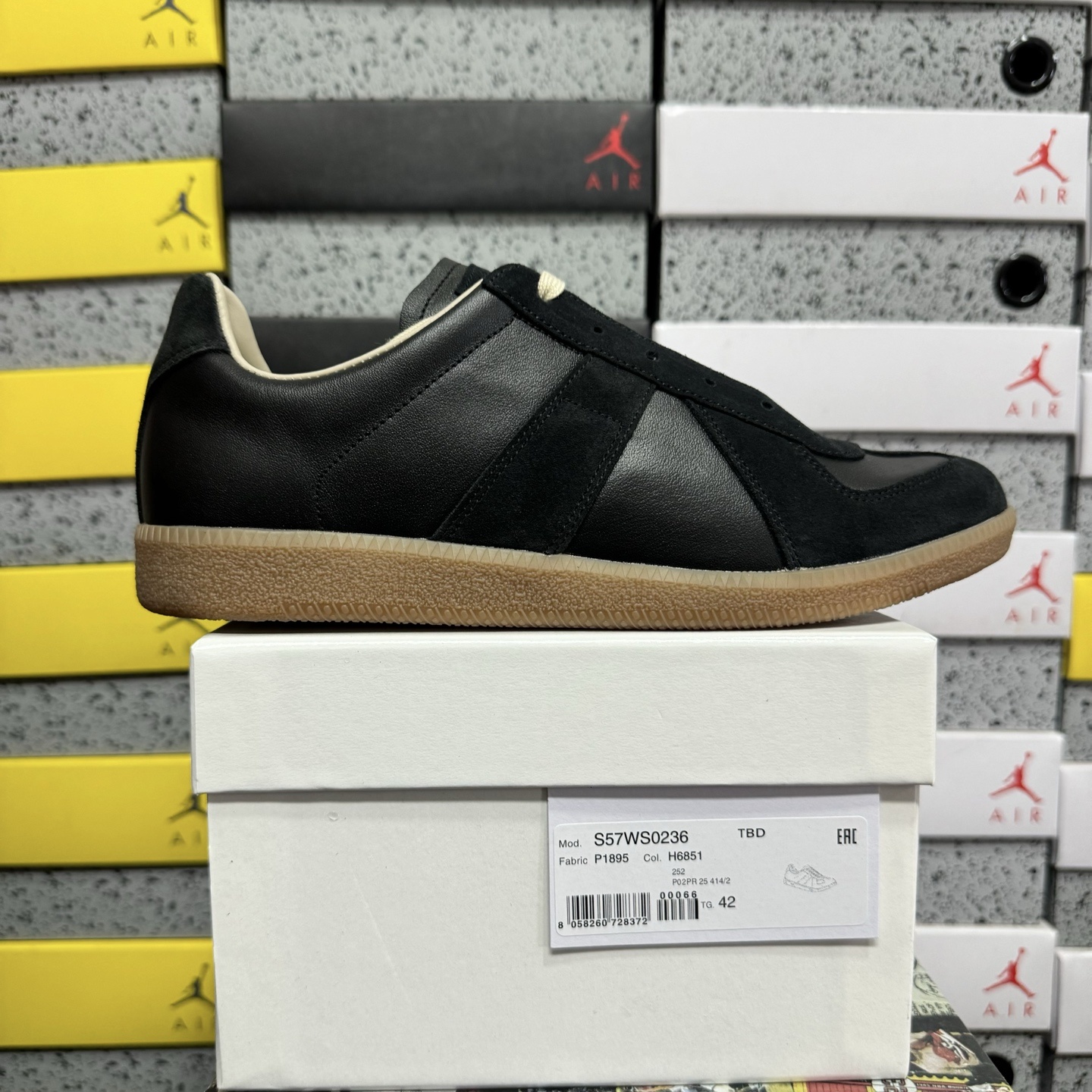 On Running Maison Margiela Replica German Army Trainer Black Gum H6851 Yellow (GATs Suede) - Image 10