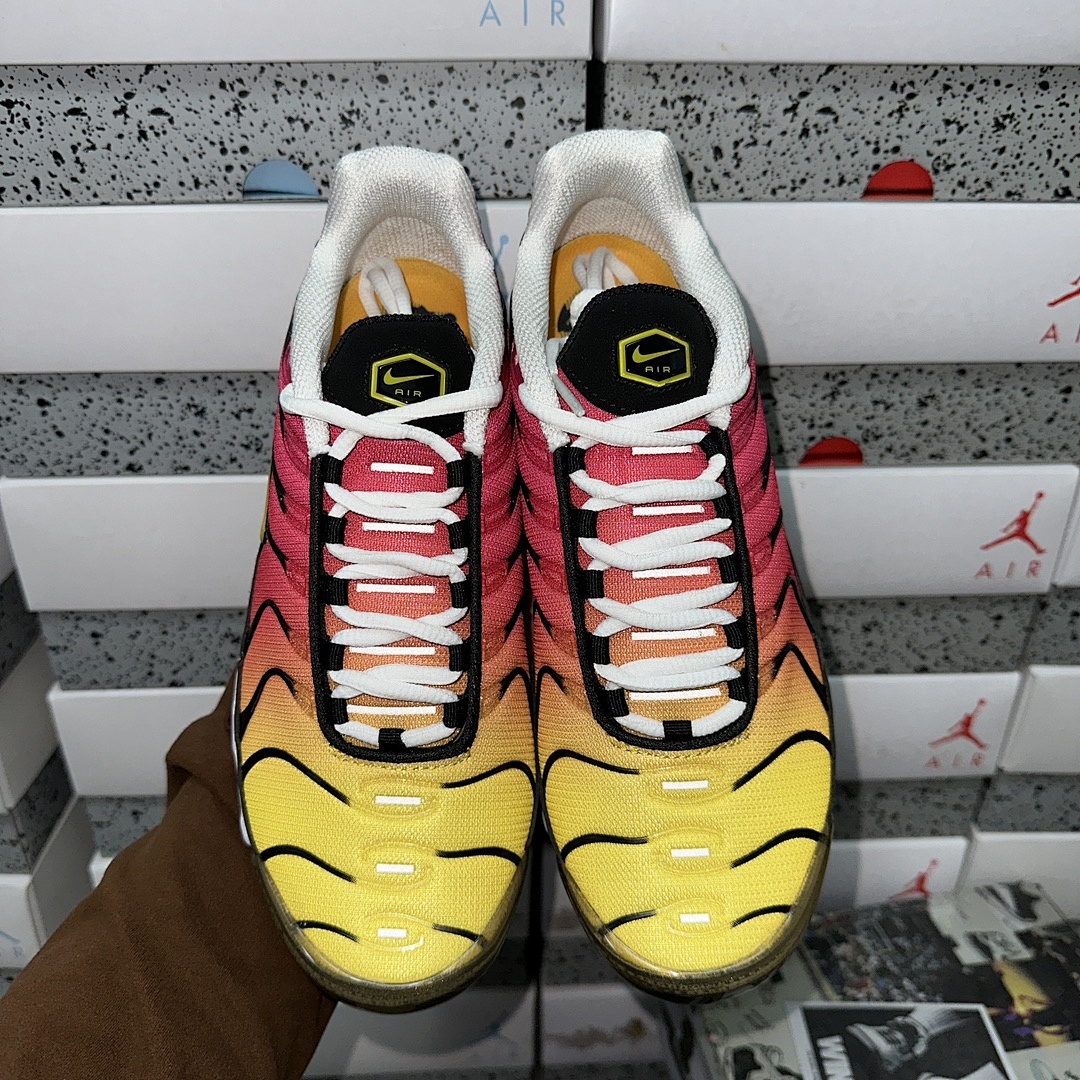 Nike Air Max Plus Yellow Pink Gradient - Image 11