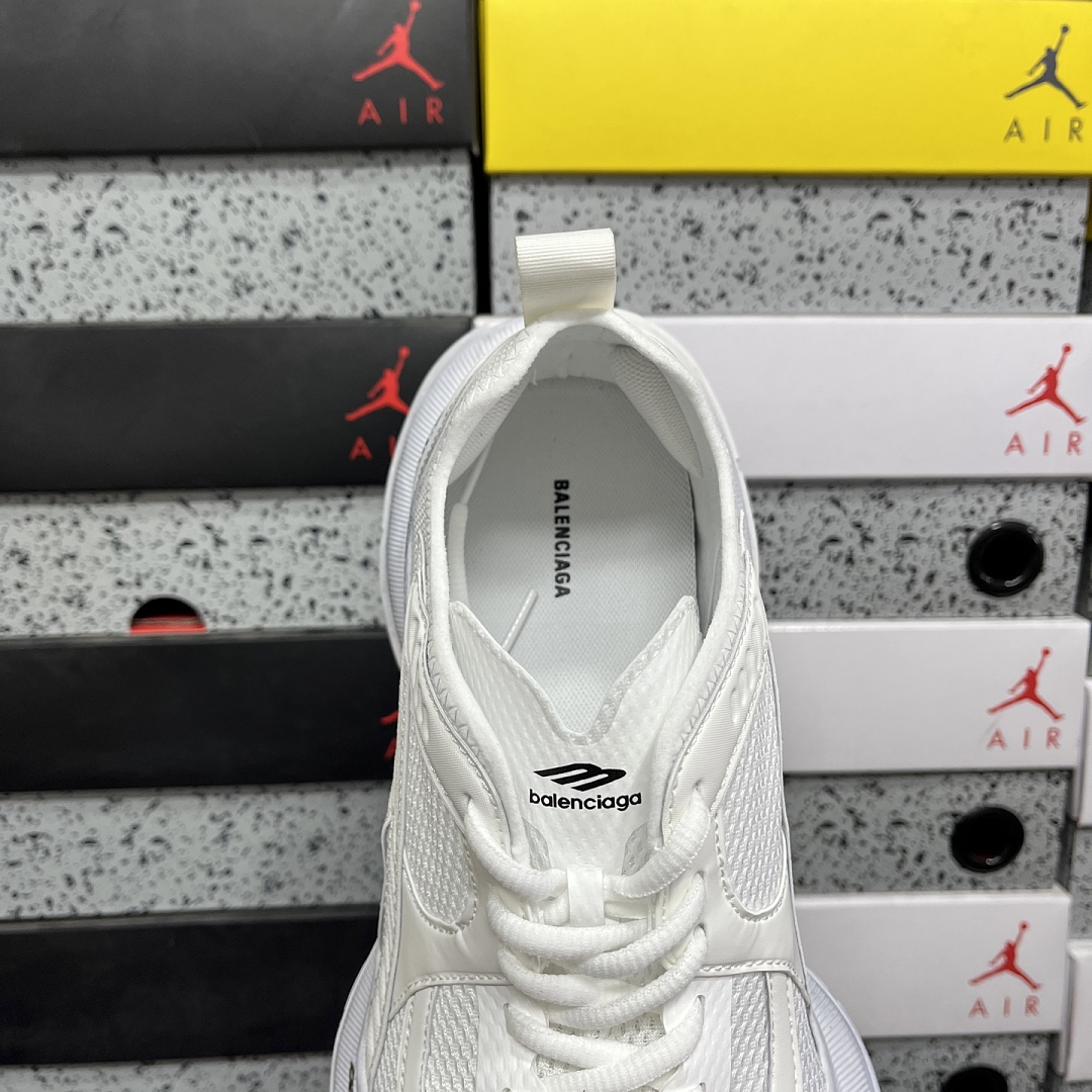 Balenciaga Circuit - Image 16