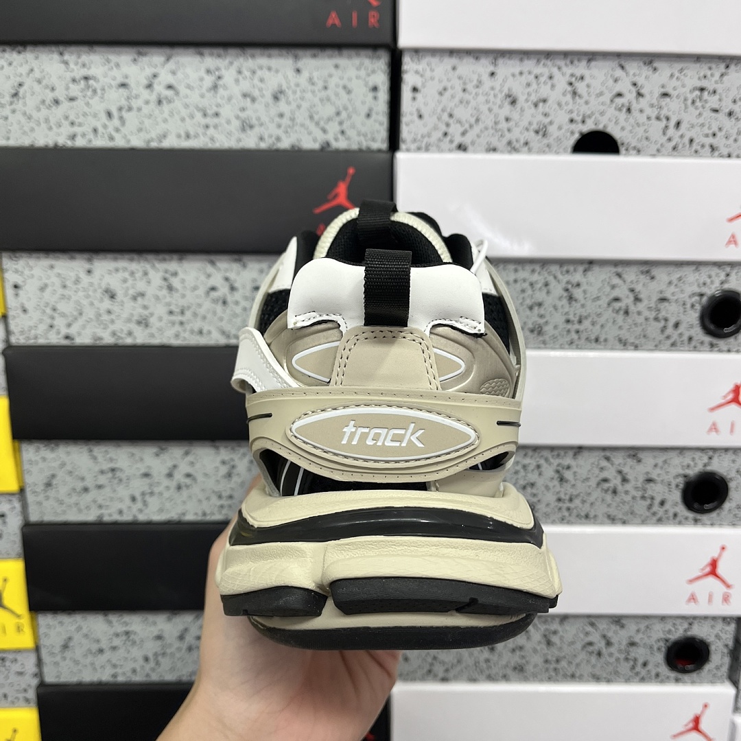 Balenciaga Track - Image 6