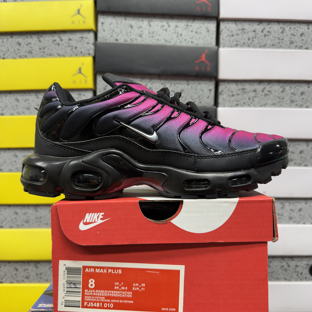 Nike Air Max Plus (Black Pink)