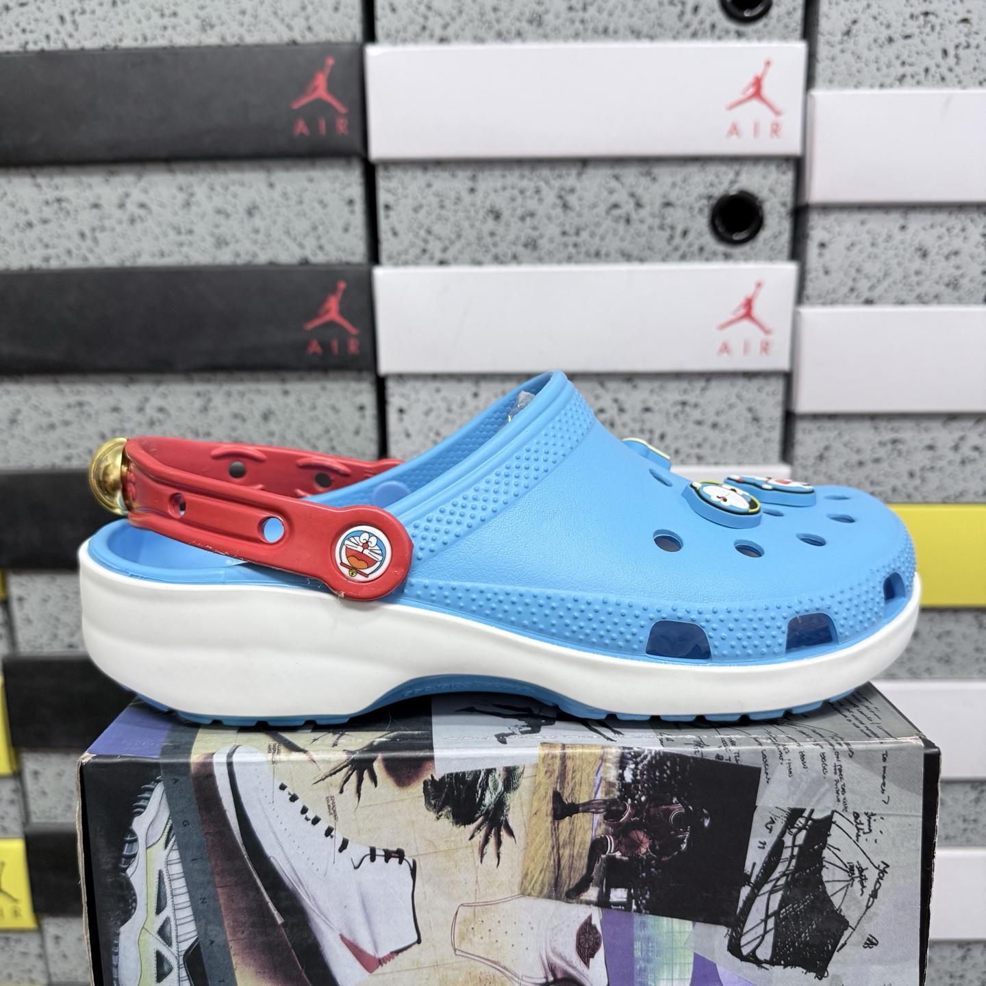 Crocs Classic Clog - Image 11