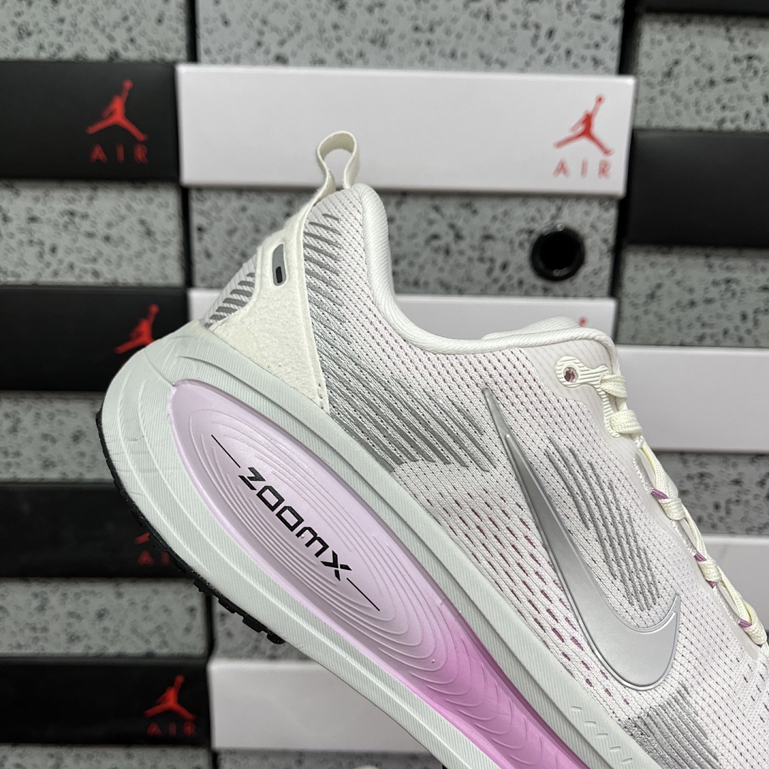 Nike Zoom Vomero - Image 6