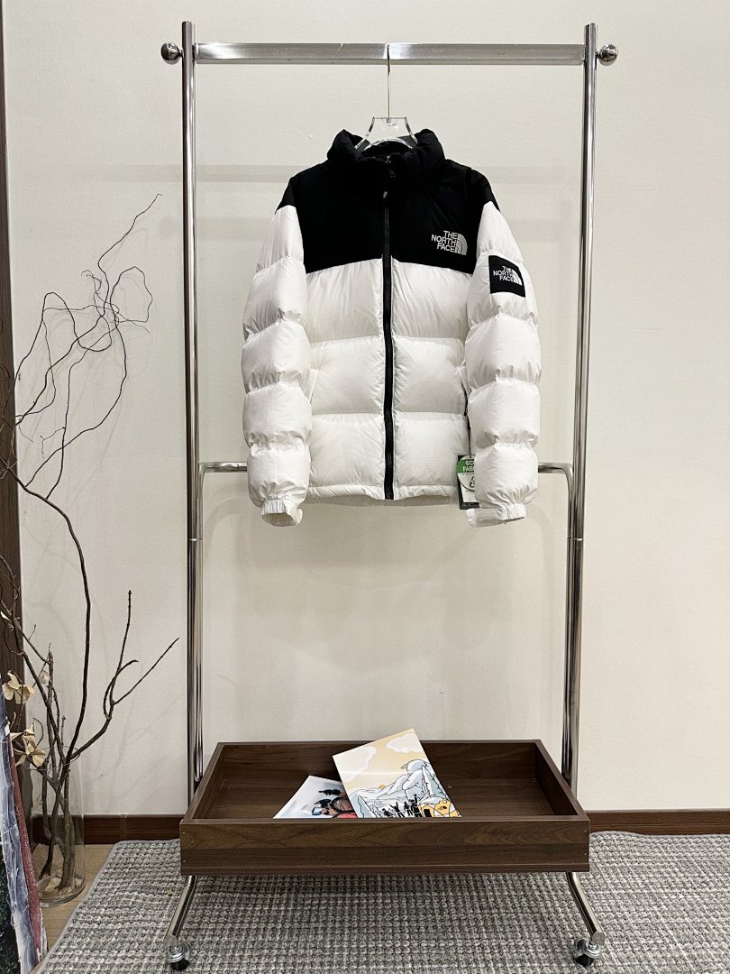 Chanel The North Face White Label Novelty Nuptse Down Jacket (Asia Sizing) - Image 37
