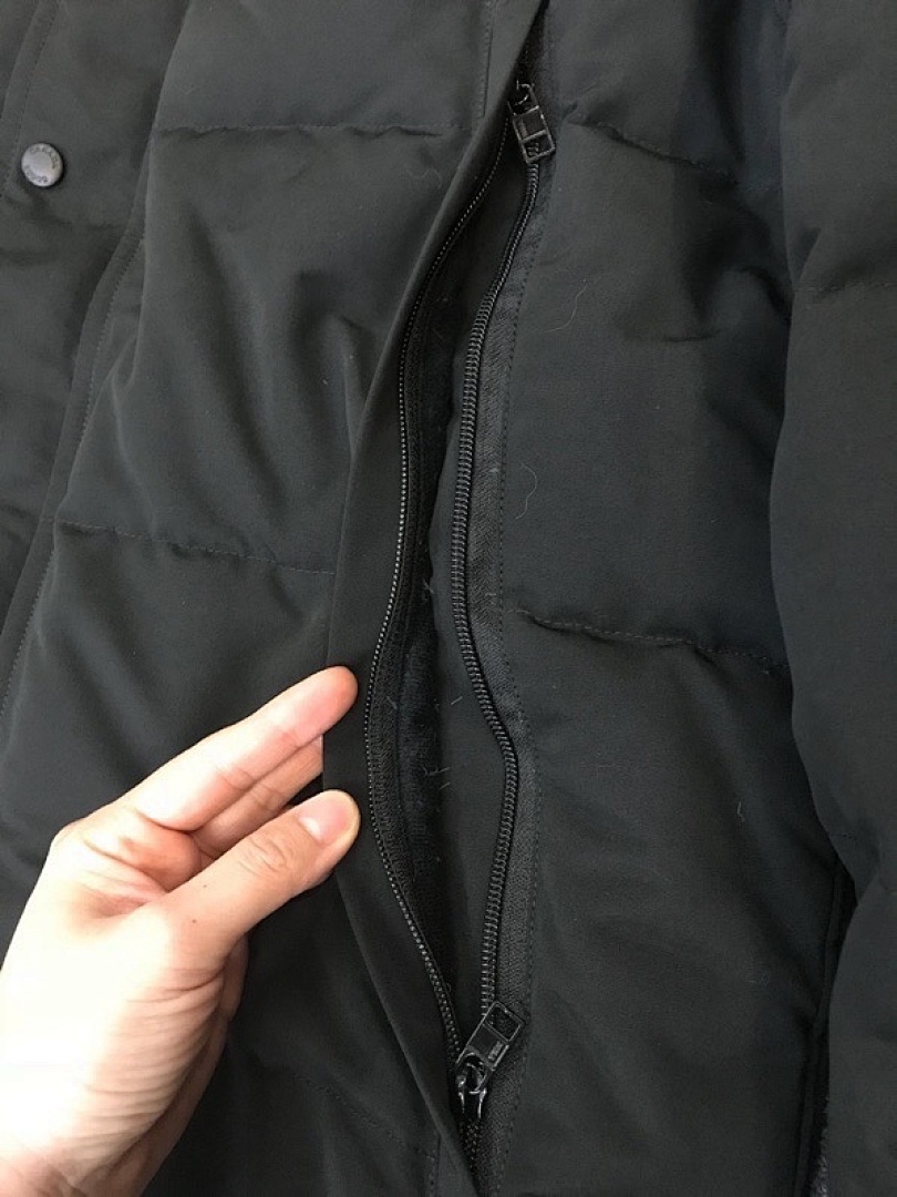 Canada Goose Wyndham Parka - Image 88
