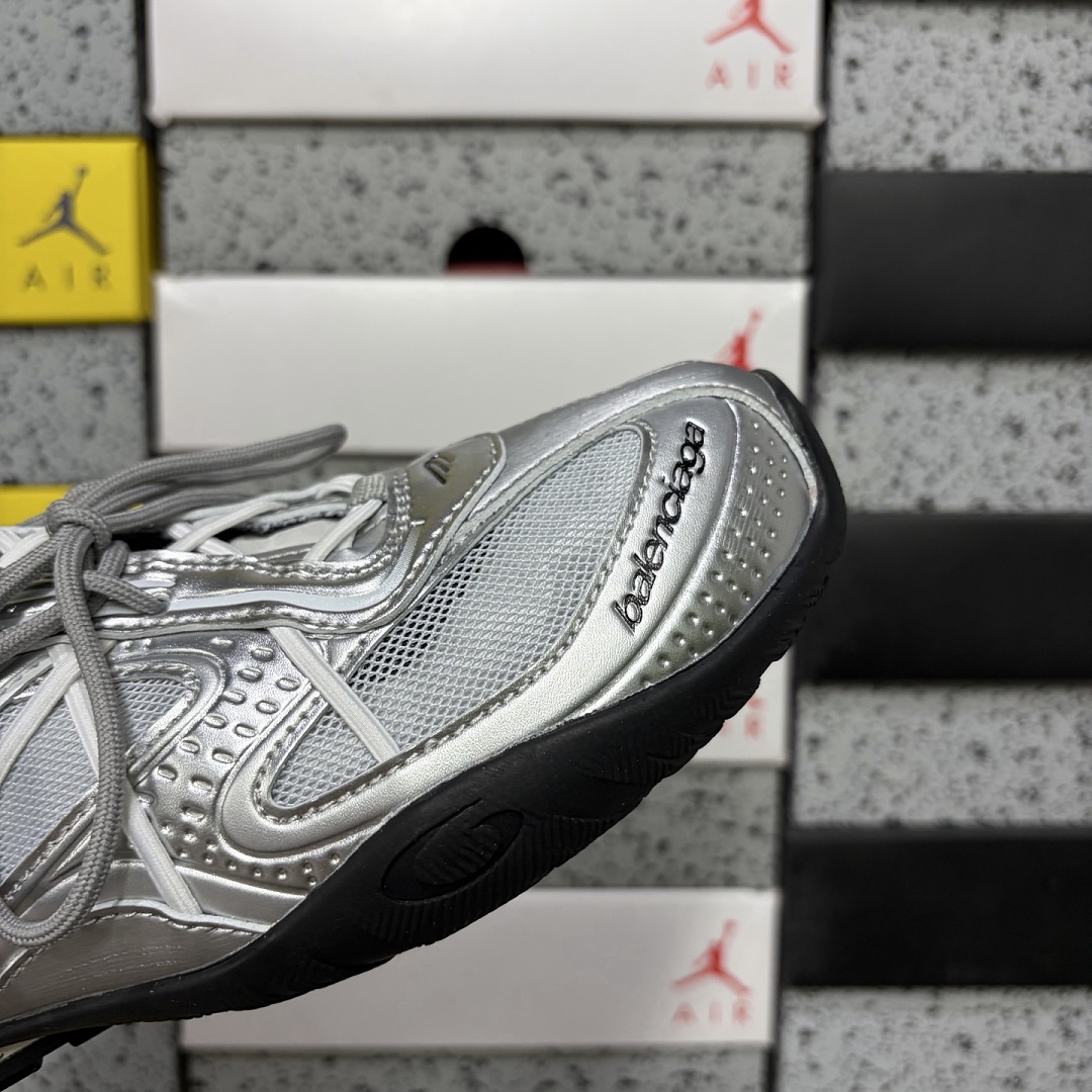 Balenciaga BLCG Radar 25 Gen (Silver) - Image 3