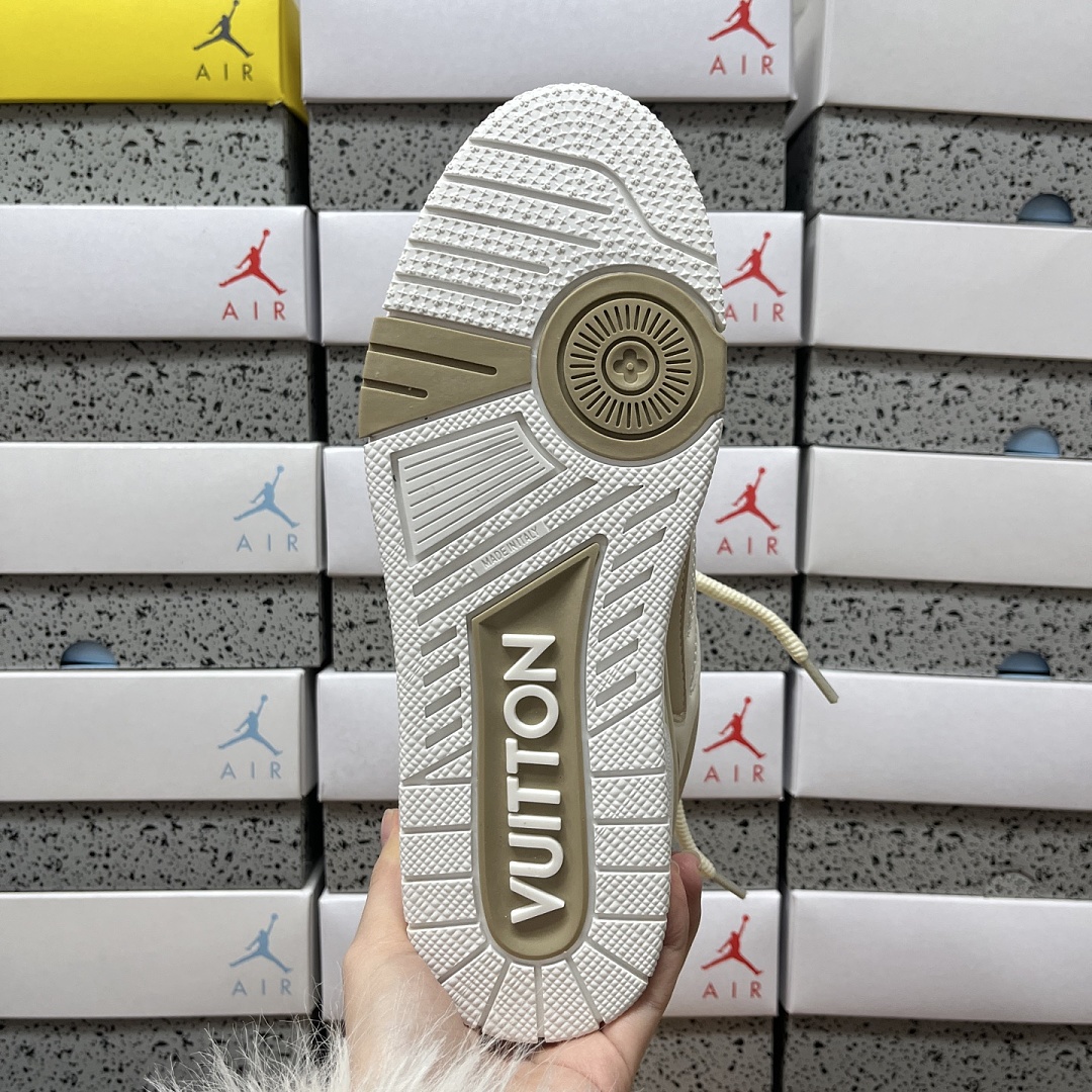 Louis Vuitton Skate Sneaker V3-1 - Image 4