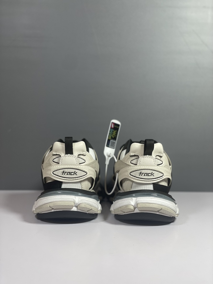 Balenciaga Track - Image 39