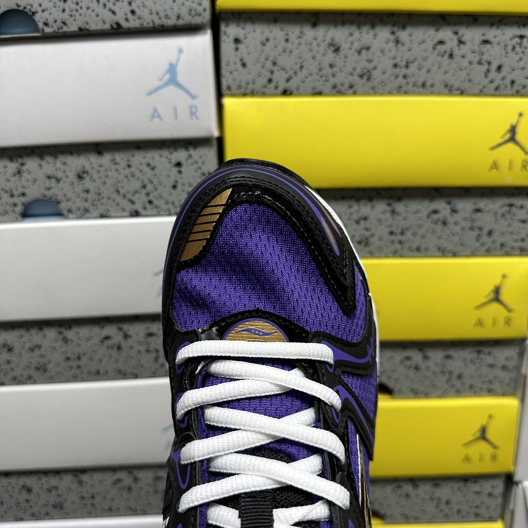 Sony ProGrid Triumph 4 CS Lakers - Image 9