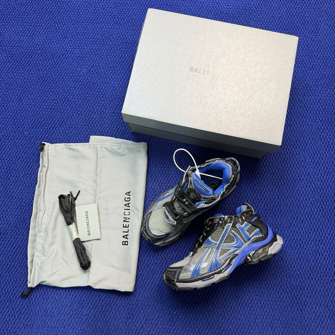 Balenciaga BLCG Runner 7.5 - Image 9