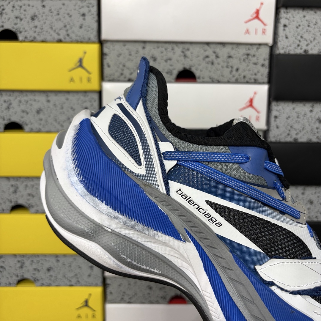 Balenciaga Jet 26 - Image 8