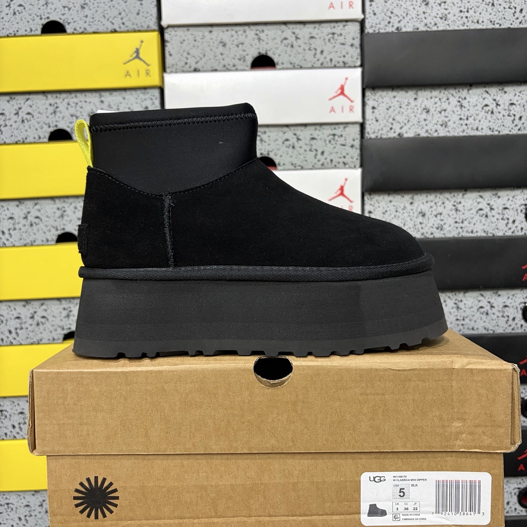 UGG Classic Mini Dipper Boot Black -817