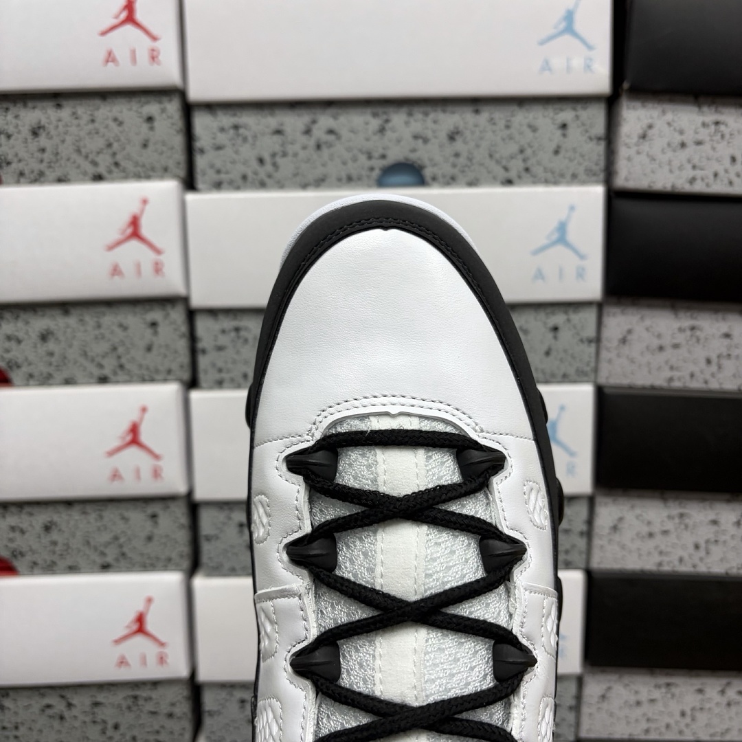 Nike OG Space Jam 9 - Image 2