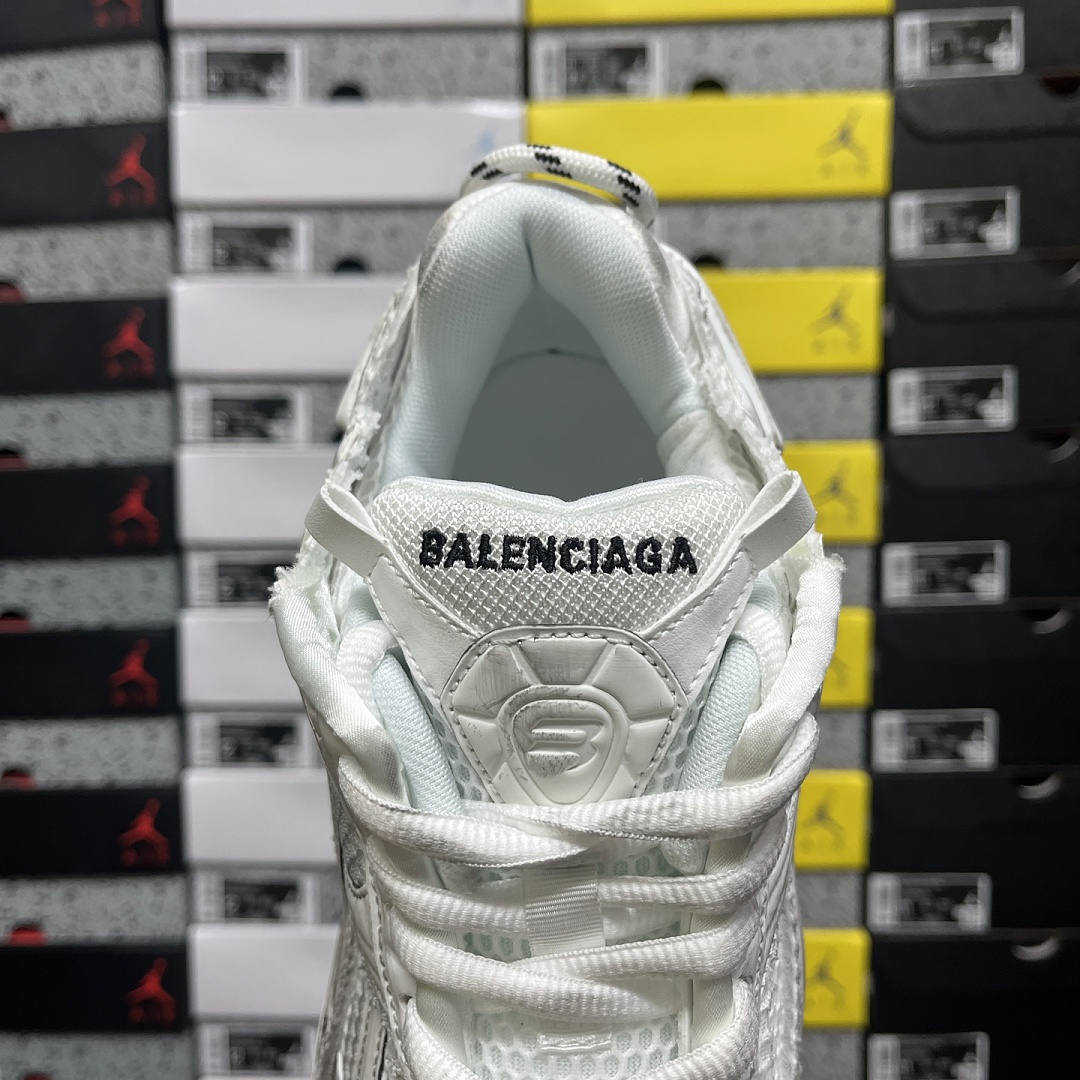 Balenciaga BLCG Runner 7.5 - Image 7