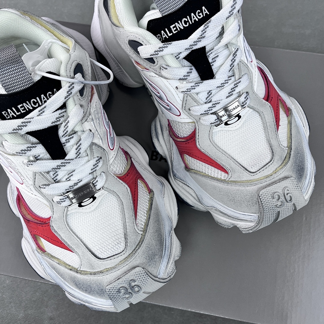 Balenciaga Cargo - Image 61