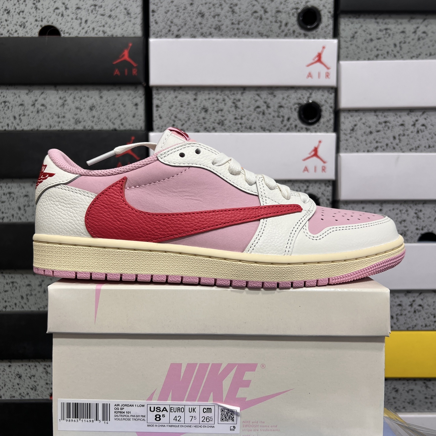 Nike Jordan 1 Retro Low OG SP Travis Scott Shy (Pink) - Image 10