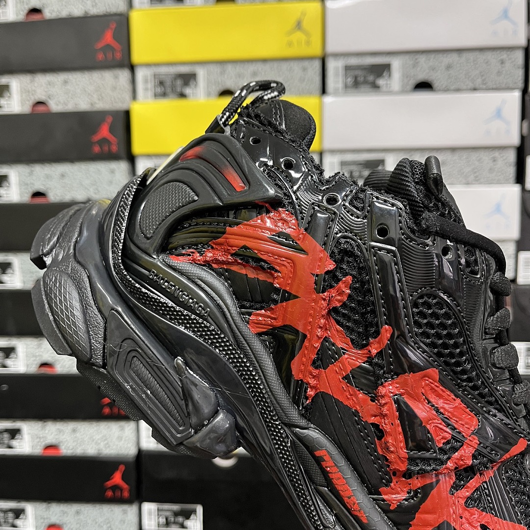 Balenciaga BLCG Runner 7.0 - Image 2
