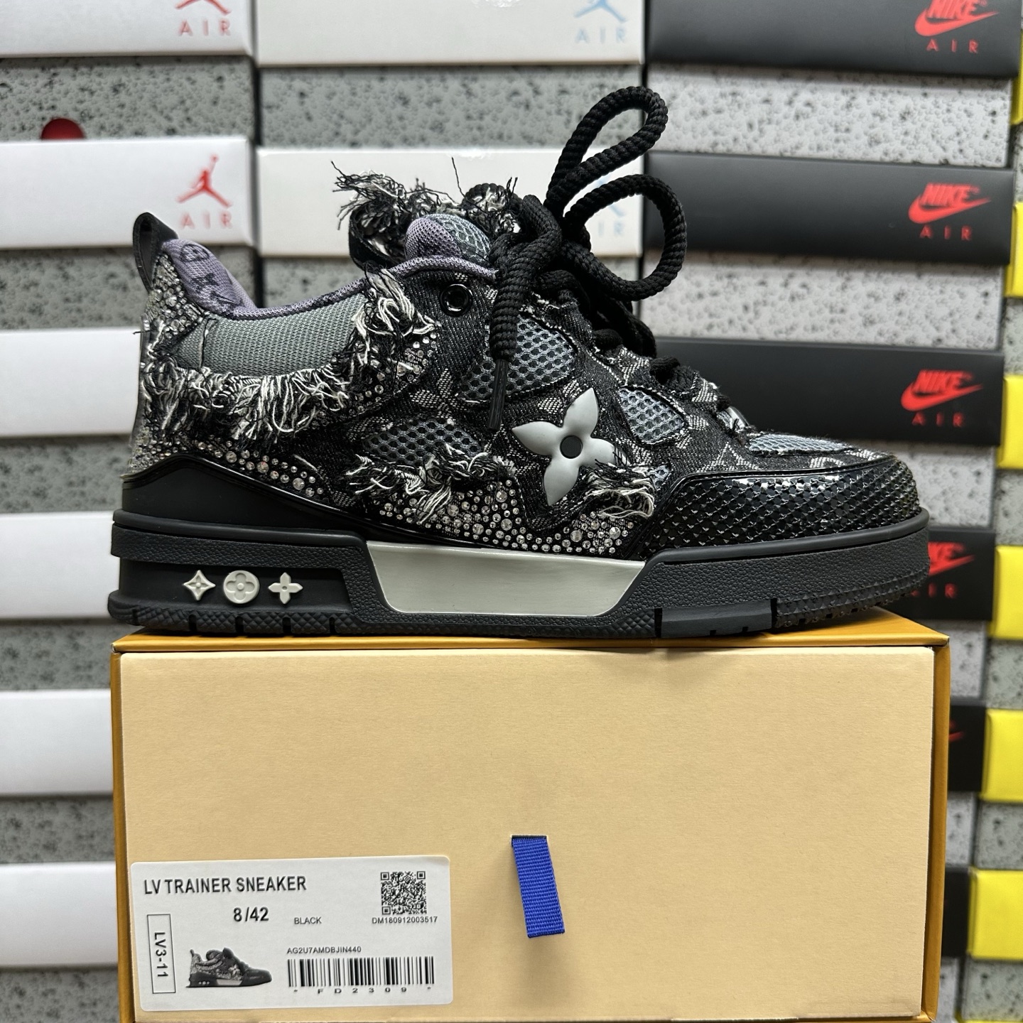 Louis Vuitton Skate Sneaker V3-11 - Image 11