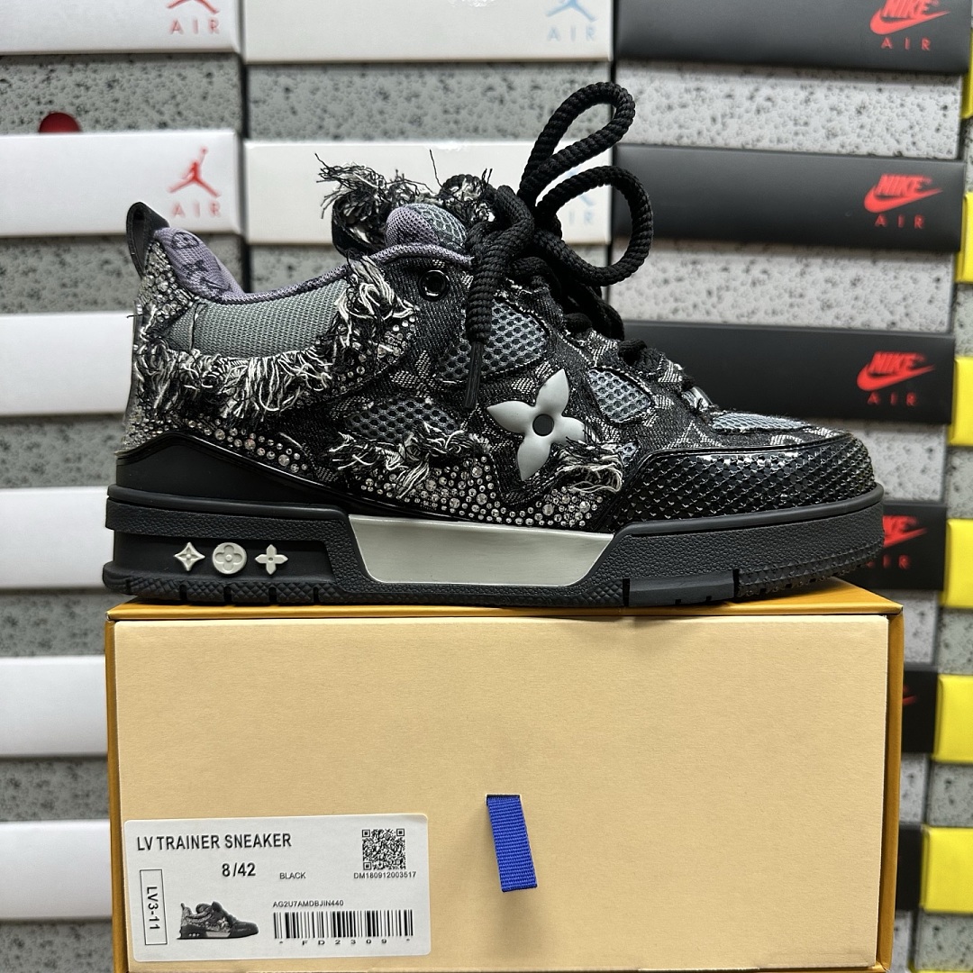 Louis Vuitton Skate Sneaker V3-11