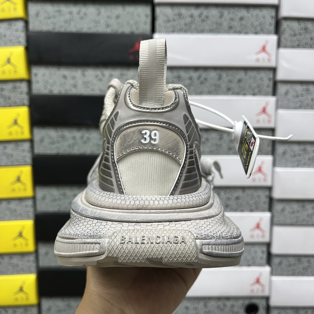 Balenciaga BLCG 3Xl - Image 106