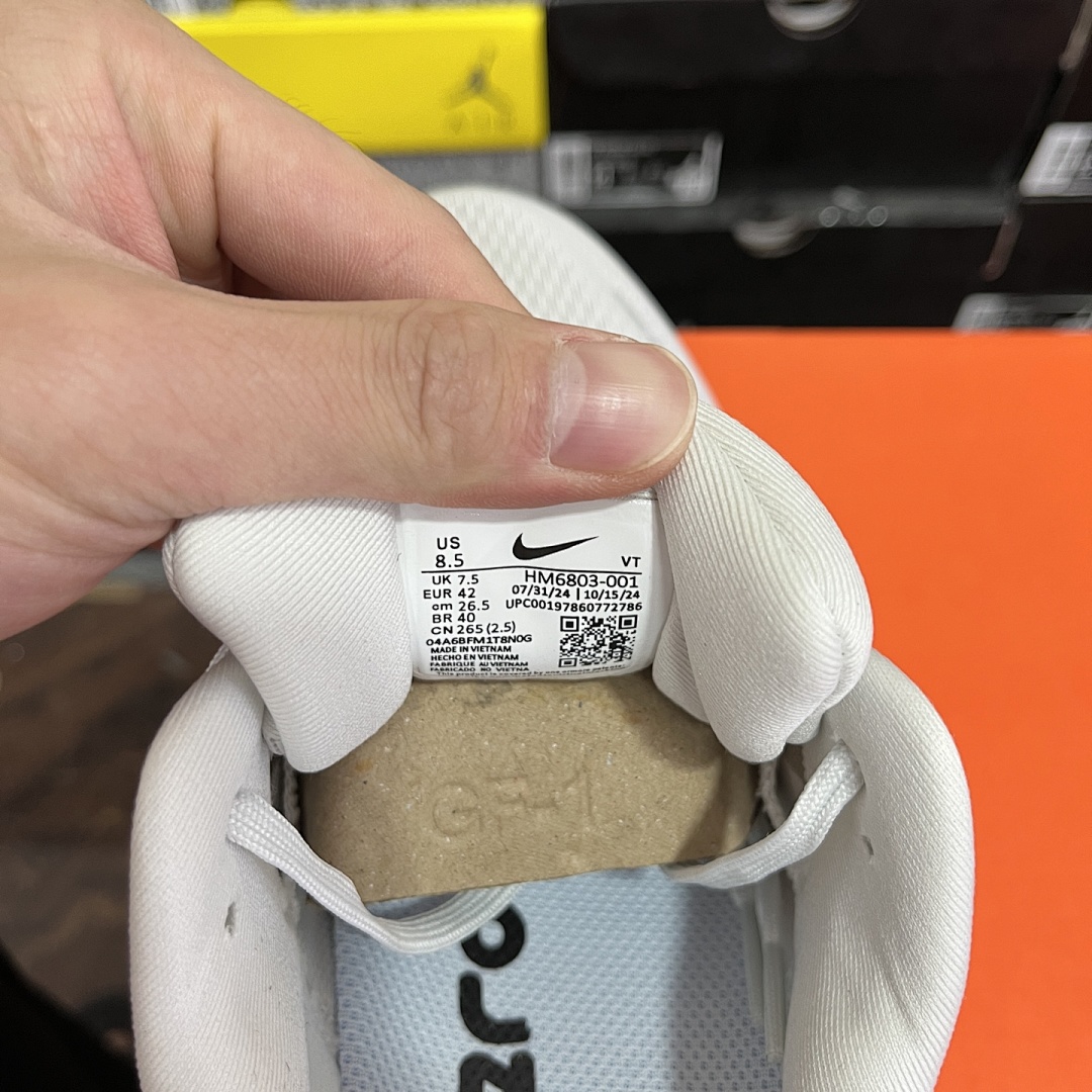 Nike Zoom Vomero - Image 5