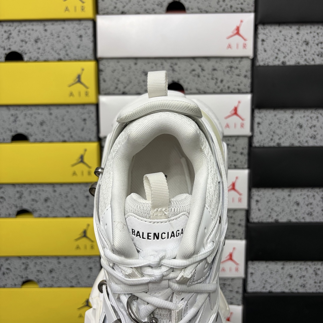 Balenciaga Track - Image 5