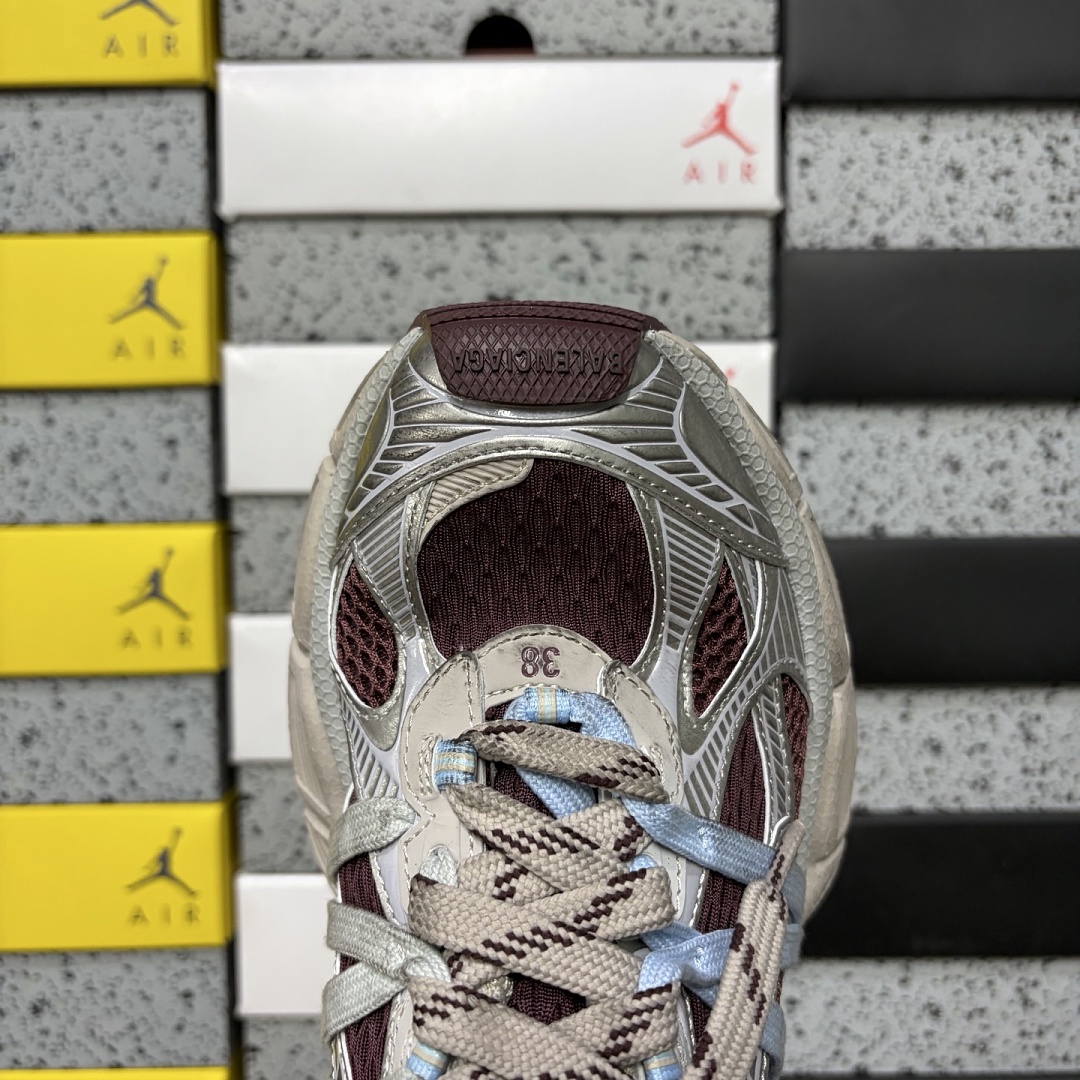 Balenciaga BLCG 3XL - Image 2