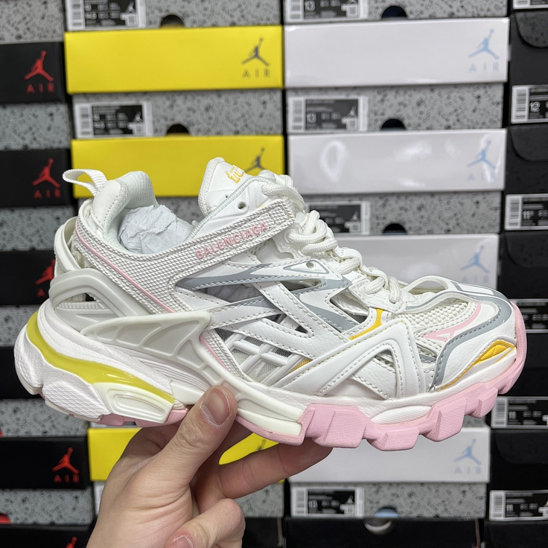 Balenciaga Track 2.0 - Image 14