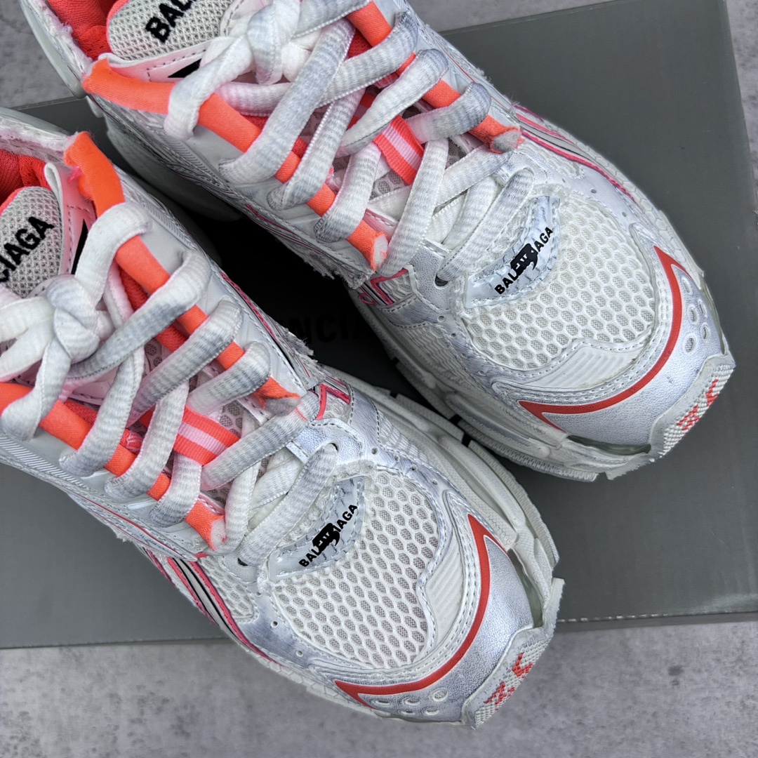 Balenciaga Runner - Image 16