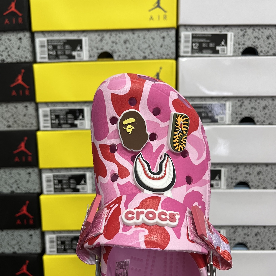 Crocs Classic Clog A Bathing Ape ABC Camo Pink Print - Image 3